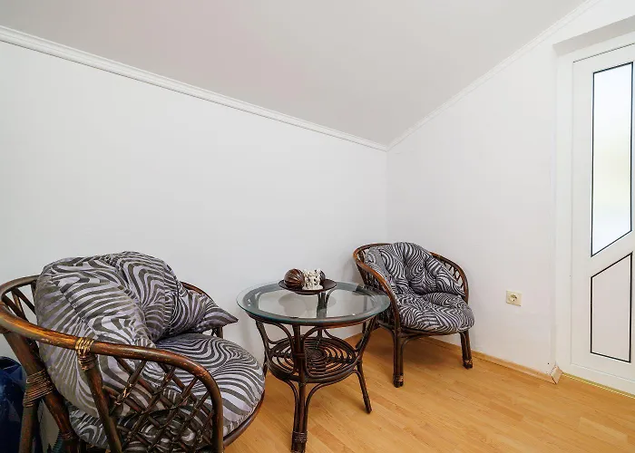 Hundefreundliches Mit Grillbereich, Privatparkplatz, Wifi In Ruhiger Lage Apartamento *